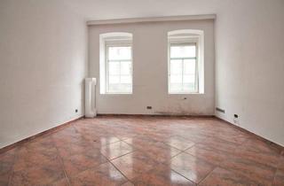 Wohnung kaufen in Wilhelminenstraße 72, 1160 Wien, Kurzzeitvermietung möglich | Sanierungsbedürftige 1-Zimmer-Wohnung mit WC angrenzend | Hochparterre