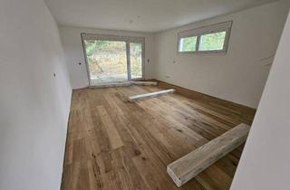 Wohnung kaufen in Hauptstraße, 1140 Wien, Stilvoll wohnen mit Freiraum – Exklusive 3-Zimmer-Wohnung mit Außenfläche!