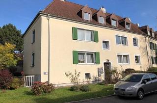Wohnung kaufen in Eisenwerkstraße 14, 4020 Linz, Spallerhof - provisionsfrei! Sonnige, ruhig gelegene 3-Zimmer-Wohnung im Dachgeschoß, 69 m² WNFL, Küche möbliert.