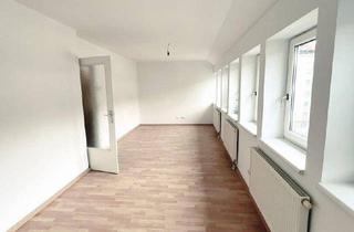 Maisonette kaufen in 1100 Wien, Wohntraum über den Dächern Wiens! Dachgeschoss-/ Maisonette-/ Terrassen-Wohnung mit fantastischem Fernblick!