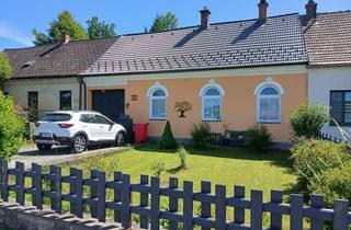 Haus kaufen in Hauptstraße 93, 3800 Göpfritz an der Wild, Kleines (Land) Haus ideal für Singles, Paare oder Wochenende