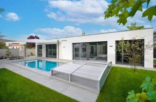 Haus kaufen in 4470 Enns, Traumhafter Bungalow mit beheizbaren Pool und Doppelgarage