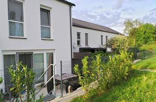 Reihenhaus kaufen in 8200 Gleisdorf, STILVOLL WOHNEN mit schönem Naturblick nahe Gleisdorf , Sonne-Ruhe-Komfort, Terrasse, Garten, Carport & Parkplatz