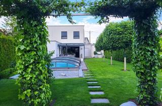 Doppelhaushälfte kaufen in 4030 Linz, Neuwertige Doppelhaushälfte mit Gartenparadies, Pool, Sauna, im Villenviertel beim Wasserwald