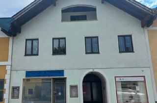 Haus kaufen in 4890 Vöcklatal, Ich bin ein ehrwürdiges Stadthaus und suche eine nette Familie!