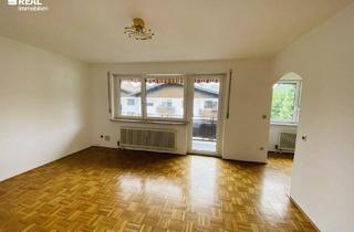 Wohnung kaufen in 5101 Bergheim, Sanierungsbedürftige 3-Zimmer-Wohnung mit Balkon