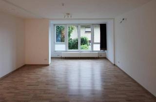 Wohnung kaufen in Großer-Gott-Weg 18, 6020 Innsbruck, Ruhige Garconniere mit grossem Fenster nahe botanischem Garten