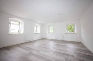 Wohnung kaufen in 4894 Oberhofen am Irrsee, Helle 2,5-Zimmer-Gartenwohnung in Oberhofen Wohnen am See