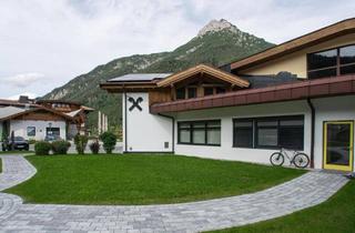 Büro zu mieten in 6393 Sankt Ulrich am Pillersee, Provisionsfrei! Bürofläche mieten direkt im Raikagebäude St. Ulrich am Pillersee