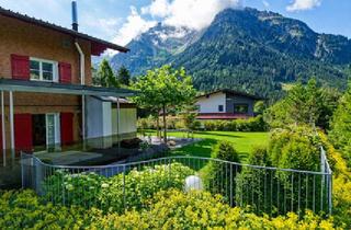 Immobilie kaufen in 6993 Mittelberg, Ein Stück heile Welt...Alpenchalet in eindrucksvoller Lage in Mittelberg!