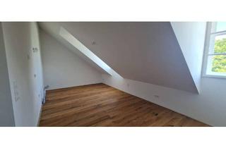 Wohnung kaufen in 5280 Braunau am Inn, ERSTBEZUG! Moderne Garconniere im Dachgeschoss – Effizient & zentral gelegen