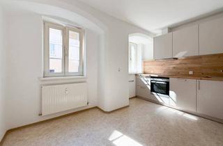 Wohnung mieten in 6361 Hopfgarten-Markt, Zentrale 3-Zimmerwohnung mit gemütlichem Erker