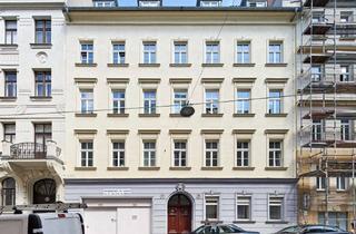 Wohnung kaufen in Halbgasse, 1070 Wien, Befristet vermietete 2-Zimmmer- Dachgeschosswohnung - Garten-/Hofseitig ausgerichtet!