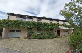 Einfamilienhaus kaufen in 3033 Altlengbach, Solides Einfamilienhaus mit großem Garten, Pool und Potenzial - nur 20 Minuten von Wien entfernt