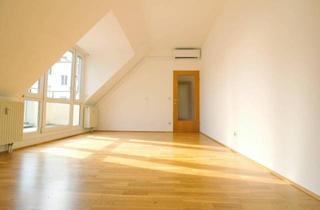 Wohnung mieten in Gfrornergasse 11, 1060 Wien, Dachgeschoss-Wohnung in 1060 | Klimaanlage | Balkon in den Innenhof | Nähe Mariahilfer Straße & Gumpendorfer Straße | U6 + U3 + U4