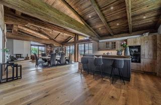 Haus kaufen in 6345 Kössen, Alpenchalet mit Outdoor Pool und Saunahaus