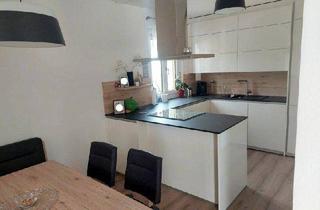 Wohnung kaufen in Mühlkreisbahnstraße, 4111 Walding, 83 m² Wohnfläche plus zusätzlich 17 m² überdachter Balkon und Tiefgaragenplatz