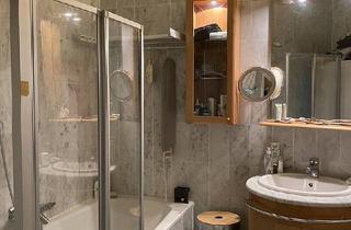 Wohnung mieten in Neustift Am Walde 2, 1190 Wien, Ruheoase 1190 Wien - Möblierte 70 m²/ 2 Zimmer Wohnung mit Balkon, Sauna, Gartenblick (6-18 Monate) - Kühl im Sommer, Warm im Winter, hochwertige Vollholzmöbel