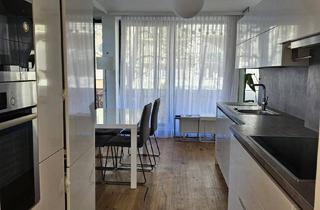 Wohnung kaufen in Bergengasse, 1220 Wien, TRAUMHAFTE LOGGIAWOHNUNG IN TOPLAGE ZWISCHEN MÜHLWASSER UND SMZ-OST IN RUHIGER WOHNLAGE