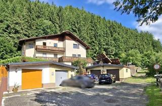 Haus kaufen in 8600 Bruck an der Mur, Geräumiges Wohnhaus mit Garagen, tolles Grundstück am Waldrand