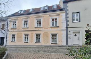 Wohnung kaufen in 3400 Klosterneuburg, Historische 3-Zimmer Wohnung im Souterrain eines denkmalgeschützten Bürgerhauses - im unsanierten Zustand