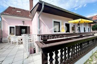 Villen zu kaufen in 3500 Krems an der Donau, Krems: Charmante Altvilla im Kremstal - sonnig - mit Grünblick