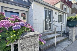 Einfamilienhaus kaufen in Am Laaer Berg, 1100 Wien, Sanierungsbefürftiges Haus in RUHELAGE am Laaerberg (SUPERÄDIFIKAT)