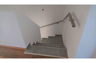 Haus mieten in Fichtenweg 11b, 5122 Ach, Modernes 4-Zimmer Reihenhaus mit Garten und Garage