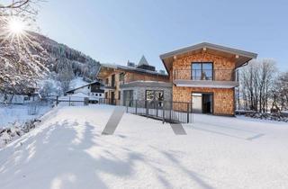 Wohnung kaufen in 6370 Kitzbühel, Möbliertes Designer Chalet am Schwarzsee von Kitzbühel