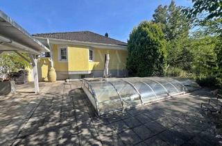 Einfamilienhaus kaufen in 2325 Himberg, Einfamilienhaus mit Luftwärmepumpe, Pool und Garagen - ZENTRALE GRÜN-RUHELAGE