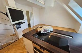 Maisonette kaufen in 1090 Wien, Stylische Dachgeschoß-Maisonette mit Dachterrasse und Klimaanlage in einem klassischen Stilaltbau.