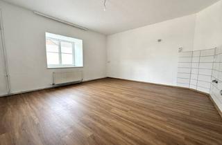 Wohnung kaufen in Bahnhofstraße 10/7, 4650 Lambach, günstigste 2-Zimmer Erdgeschosswohnung in Lambach!