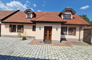 Bauernhäuser zu kaufen in Neunkirchen, 2630 Ternitz, Ehemaliges Bauernhaus mit neuem Wohnbereich und großzügigen Nebengebäuden - perfekt für Pferdehaltung oder als Firmensitz