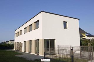 Doppelhaushälfte kaufen in 2486 Pottendorf, Ihr neues Zuhause in Pottendorf – stilvolle Doppelhaushälfte mit schönem Garten & moderner Technik
