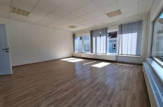 Geschäftslokal mieten in 3100 St. Pölten, Geschäftslokal um 7.54/m² netto - St. Pölten-Nord - mit mehr als 10 Parkplätzen