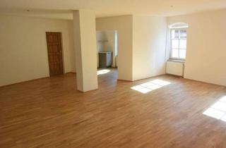 Wohnung mieten in 3340 Waidhofen an der Ybbs, Großzügige Mieteinheit mit Terrasse