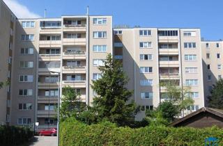 Wohnung kaufen in 2700 Wiener Neustadt, Eigentumswohnung mit Loggia in Wiener Neustadt