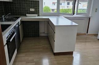 Wohnung mieten in 6800 Feldkirch, 2-Zimmer Altbauwohnung mit Balkon und Parkplatz