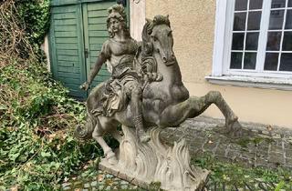 Wohnung kaufen in Schloß Strelzhof, 2732 Willendorf, LEBEN IM SCHLOSS STRELZHOF - Stilvolles Wohnen mit idyllischem Parkblick, einem Pferdeparadies und traumhafter Grünruhelage