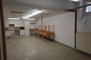 Büro zu mieten in Hütteldorfer Straße, 1140 Wien, 2 Kellerräume, Duschen, WC, geeignet für Lager, Sport, Hobby