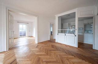 Wohnung kaufen in 6345 Kössen, Charmante Altbauwohnung mit viel Potential