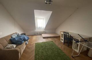 Wohnung mieten in 6020 Innsbruck, Großzügige, möblierte 2,5 Zimmer Wohnung in zentraler Lage - ideal für Studenten
