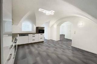 Wohnung kaufen in 6094 Axams, Das Besondere mit dem Gewölbe.