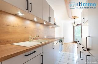 Wohnung kaufen in 2320 Schwechat, EINLADENDE, SANIERTE 3 ZIMMERWOHNUNG IM HERZEN SCHWECHATS + Garagenplatz