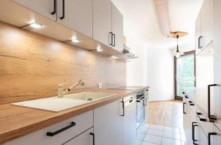 Wohnung kaufen in 2320 Schwechat, EINLADENDE, SANIERTE 3 ZIMMERWOHNUNG IM HERZEN SCHWECHATS + Garagenplatz