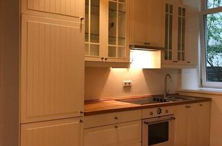 Wohnung kaufen in Bräuhausgasse, 1050 Wien, Vom Eigentümer - 2-Zimmer-Altbauwohnung mit Garten & Dachbodenstauraum - Wienflussnähe
