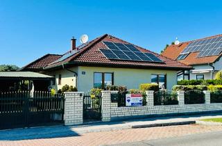 Haus kaufen in 2441 Mitterndorf an der Fischa, Der Familien-Bungalow! 5 Zimmer, Photovoltaik, toller Garten!