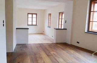 Wohnung kaufen in 3610 Weißenkirchen in der Wachau, Großzügige, helle Familienwohnung mit Panoramablick!