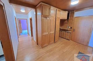 Wohnung kaufen in 6112 Wattens, Sanierungsbedürftige Wohnung im Zentrum von Wattens zu verkaufen!