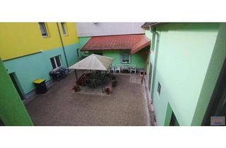 Haus kaufen in 3372 Blindenmarkt, TOP-PREIS - Interessantes, günstiges Haus für Geldanleger mit 6 Wohneinheiten!